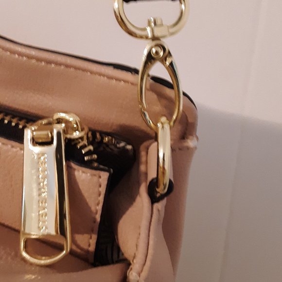 Steve Madden Purse - Picture 9 of 9